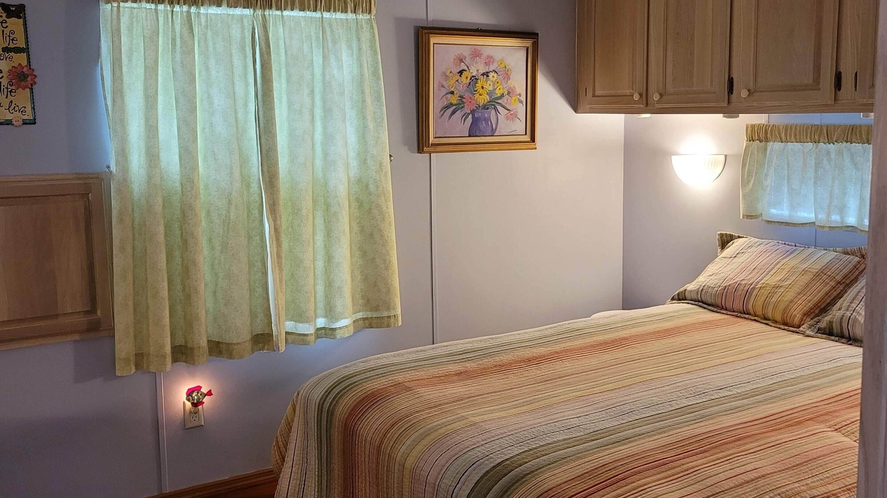 Photo of Bedroom in Welaka