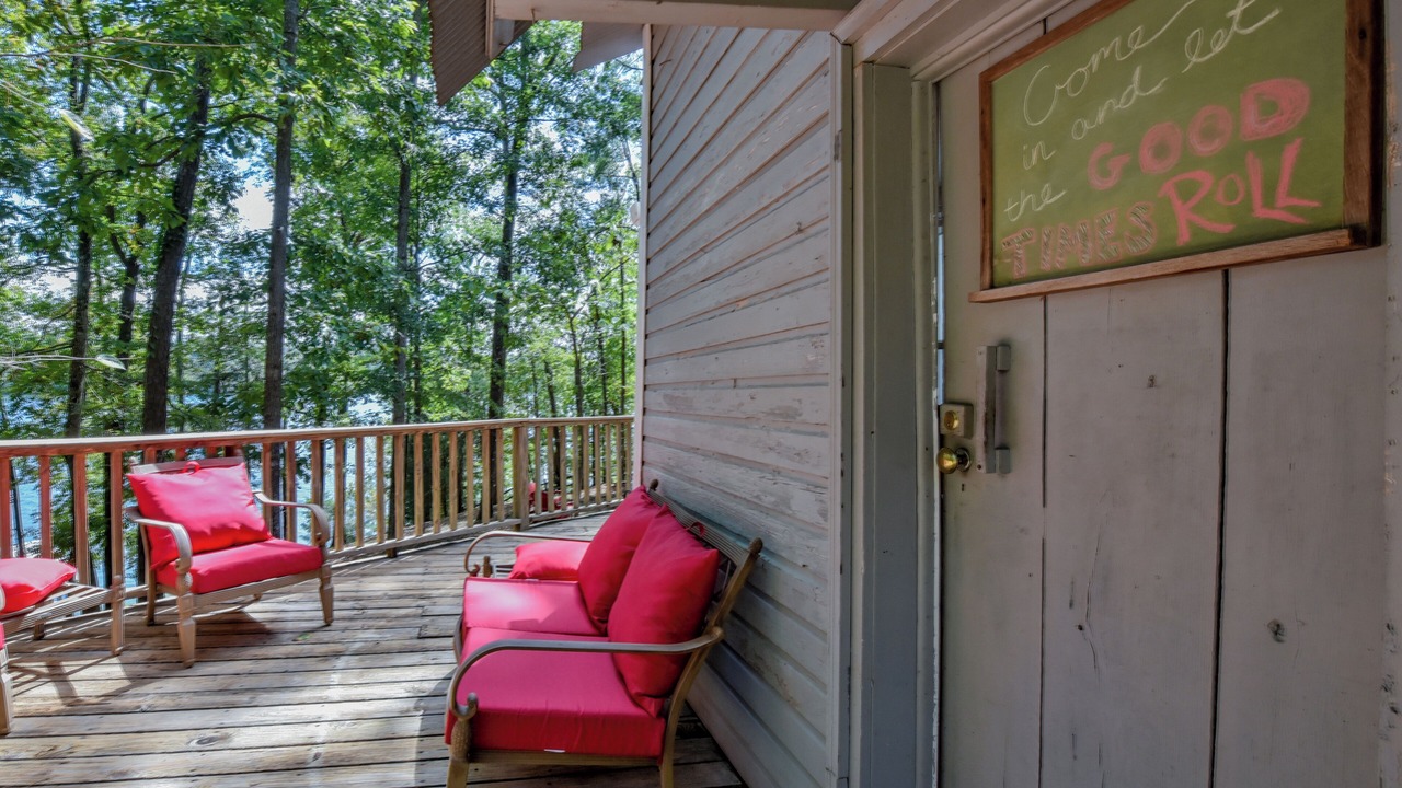 Photo of Patio Balcony in Northport