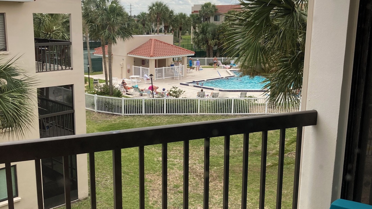 Photo of Patio Balcony in Butler Beach