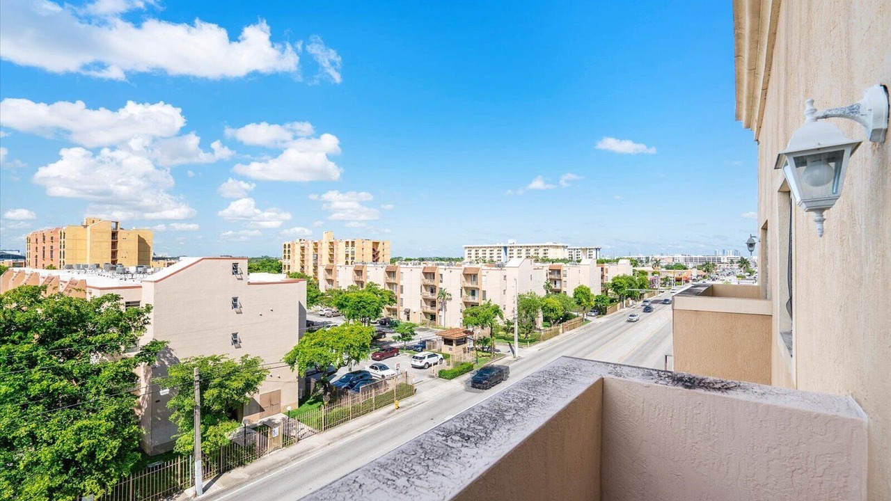 Photo of Outdoor in Flagami