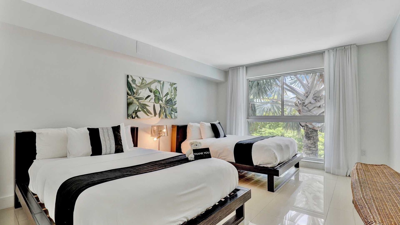 Photo of Bedroom in Bal Harbour