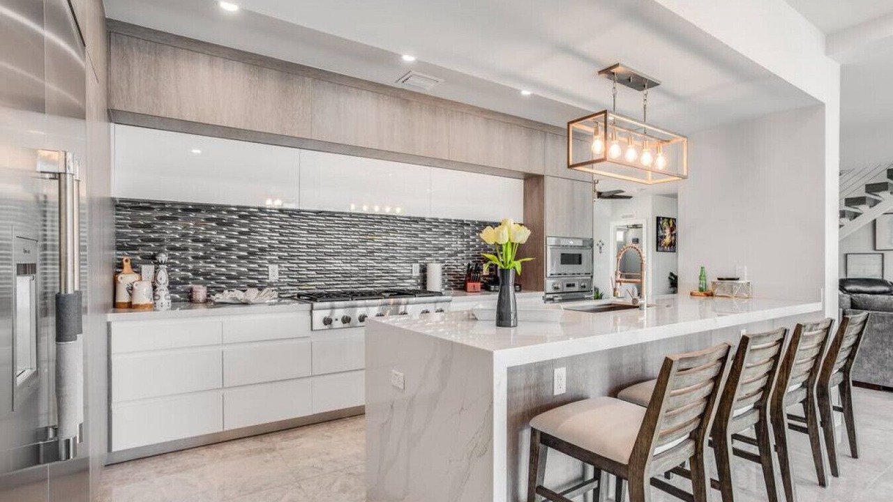 Photo of Kitchen in Venetian Shores