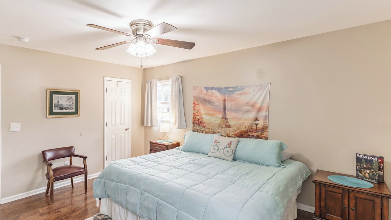 Photo of Bedroom in Decatur