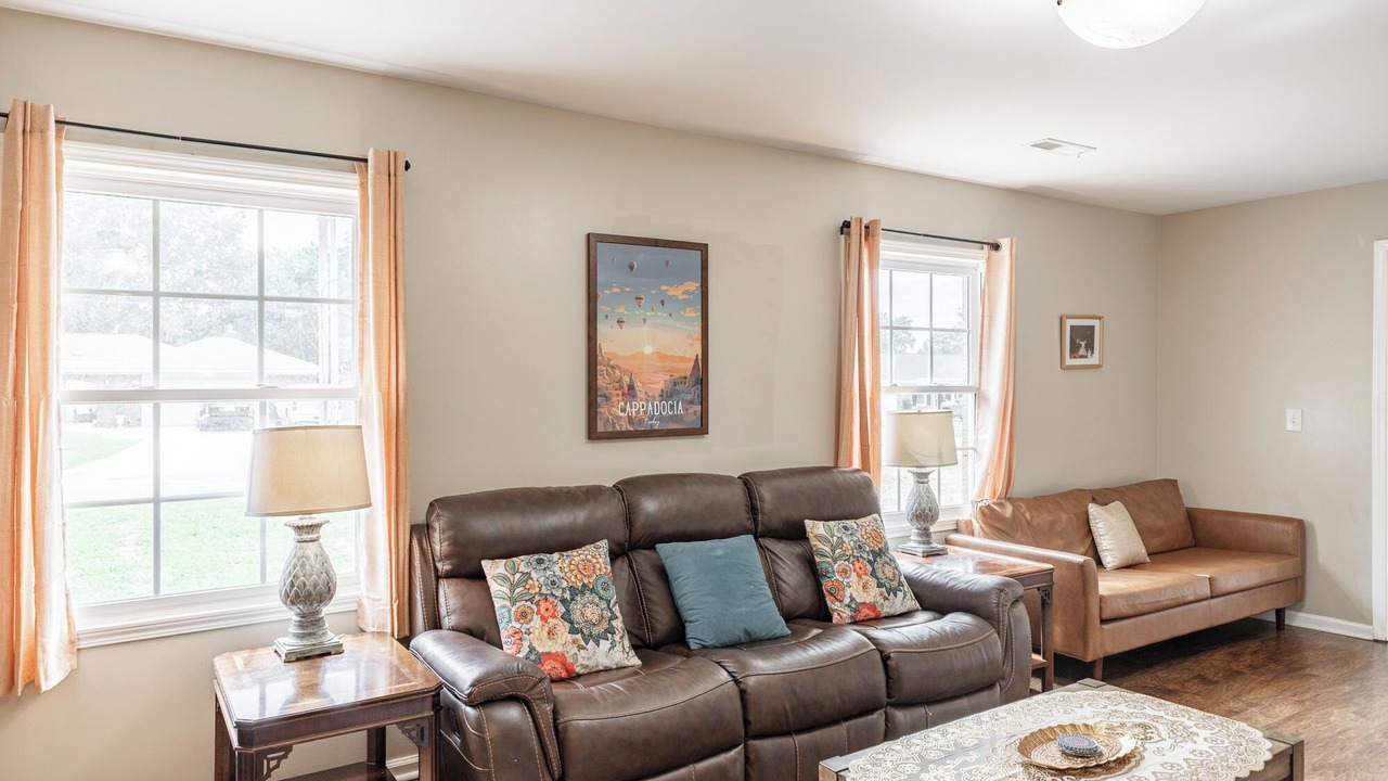 Photo of Livingroom in Decatur