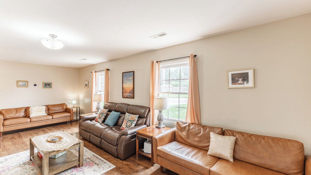 Photo of Livingroom in Decatur