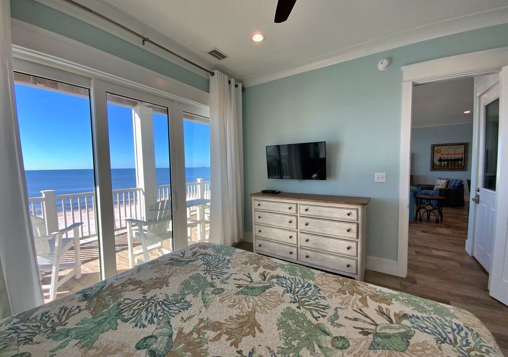 Photo of Bedroom in Surf Side Shores