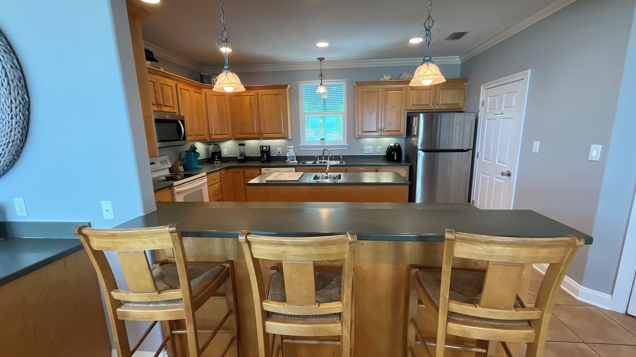 Photo of Kitchen in Surf Side Shores