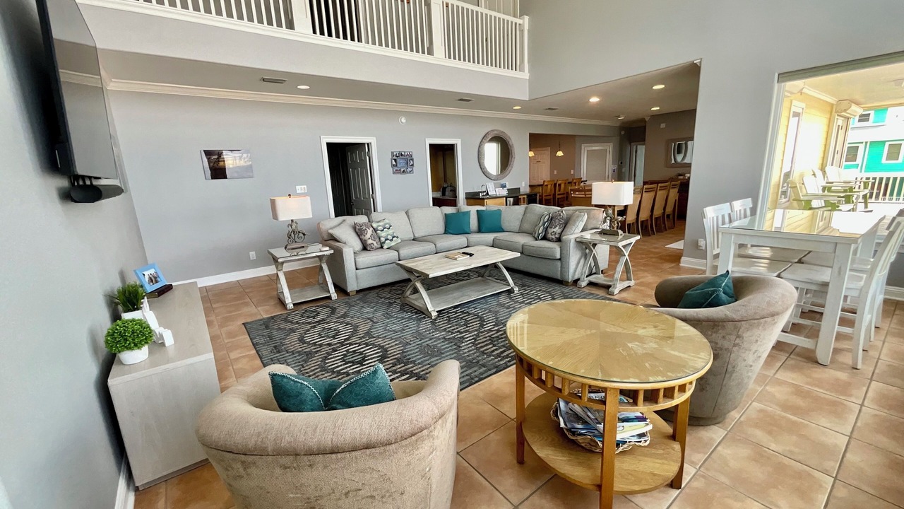 Photo of Livingroom in Surf Side Shores
