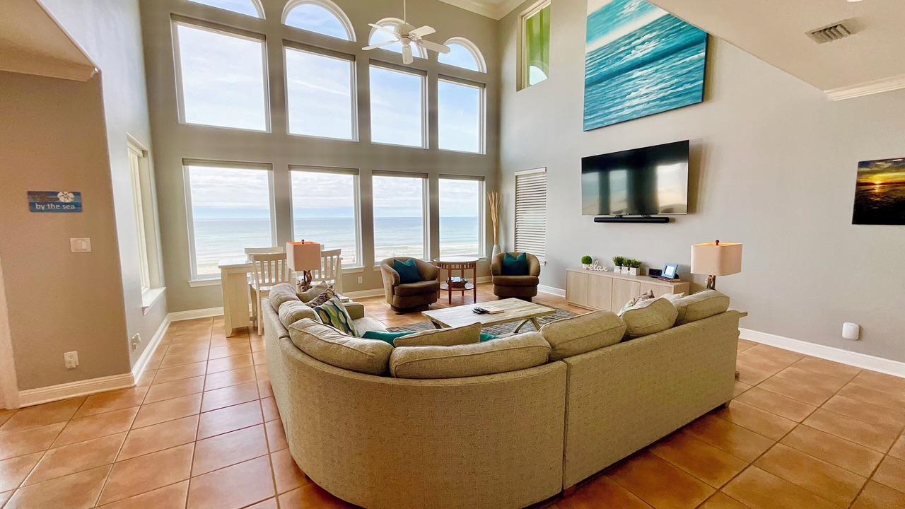 Photo of Livingroom in Surf Side Shores