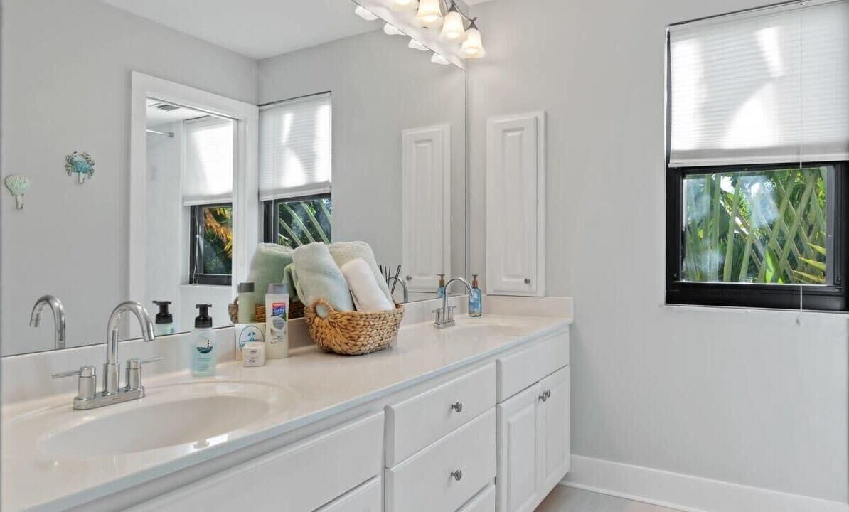 Photo of Bathroom in The Dunes