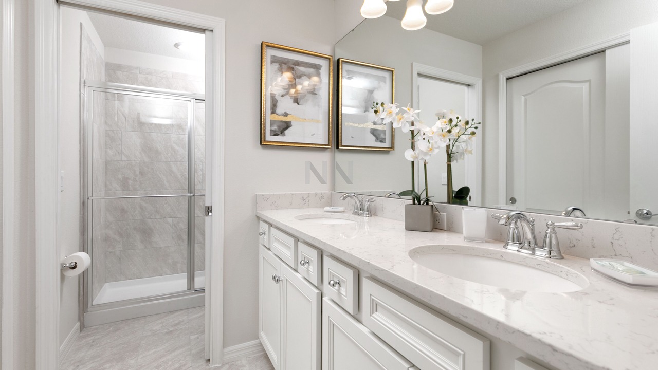 Photo of Bathroom in Sunridge Woods