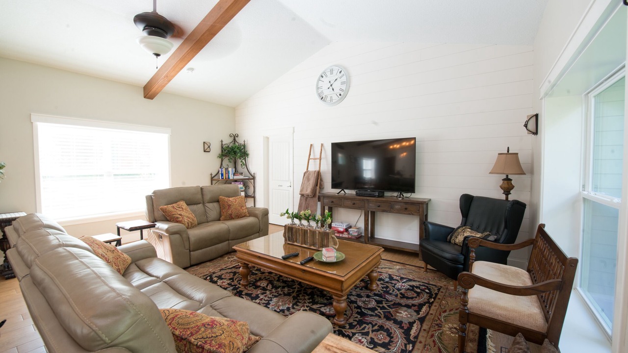 Photo of Livingroom in Dunnellon