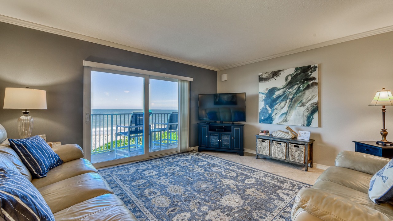 Photo of Livingroom in Indialantic