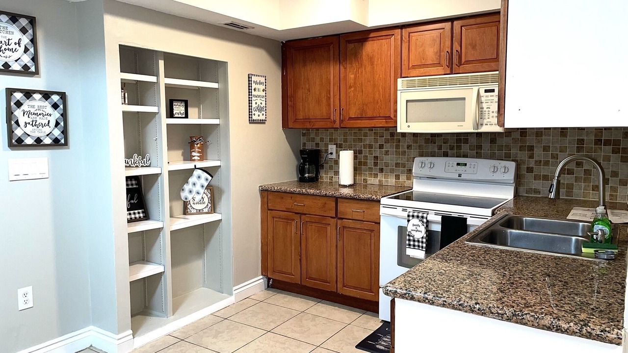 Photo of Kitchen in Sunrise