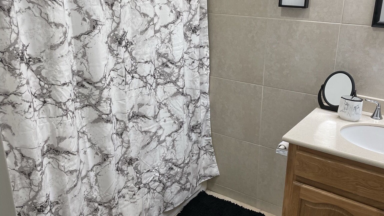 Photo of Bathroom in Sunrise