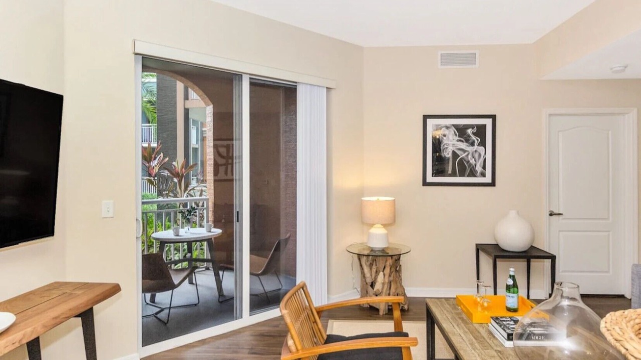 Photo of Livingroom in South Miami
