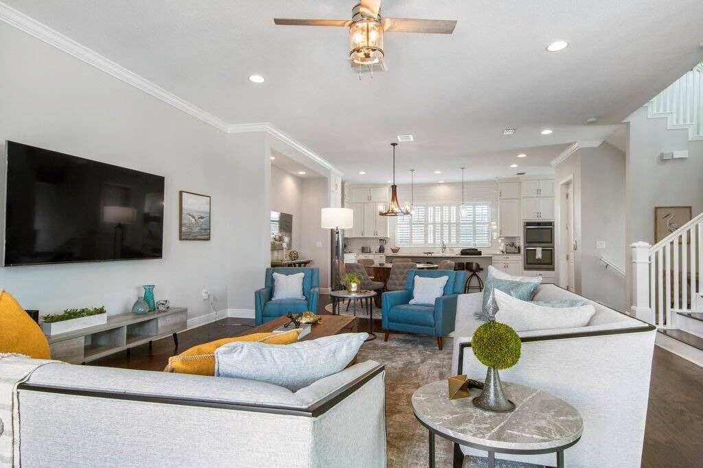 Photo of Livingroom in Redington Beach