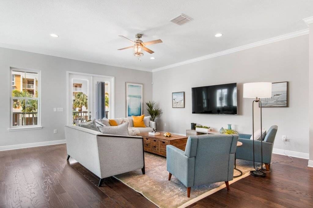 Photo of Livingroom in Redington Beach