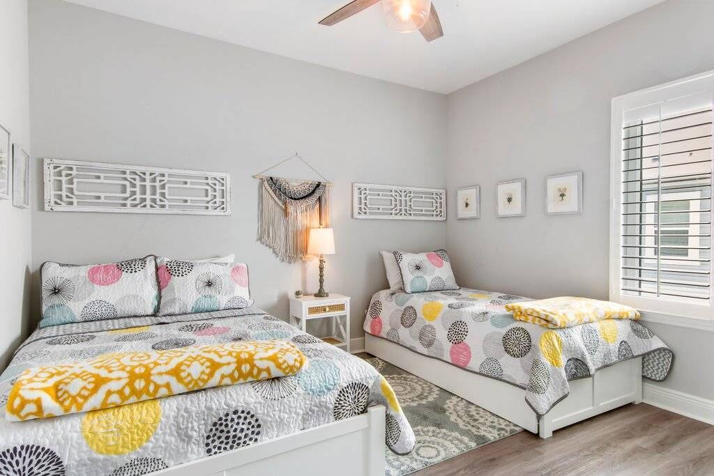 Photo of Bedroom in Redington Beach