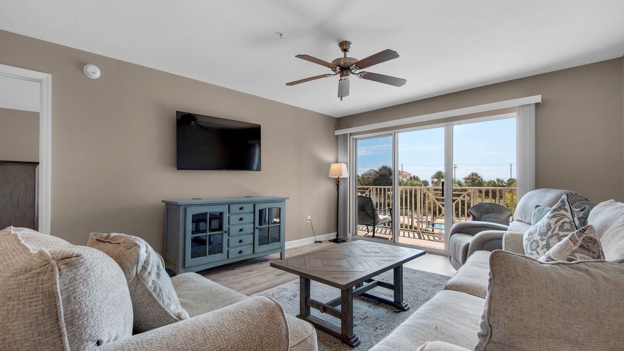Photo of Livingroom in Miramar Beach