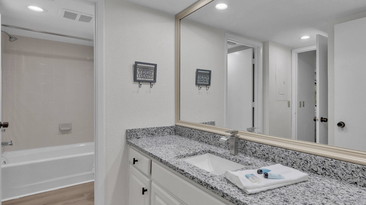 Photo of Bathroom in Wesley Chapel