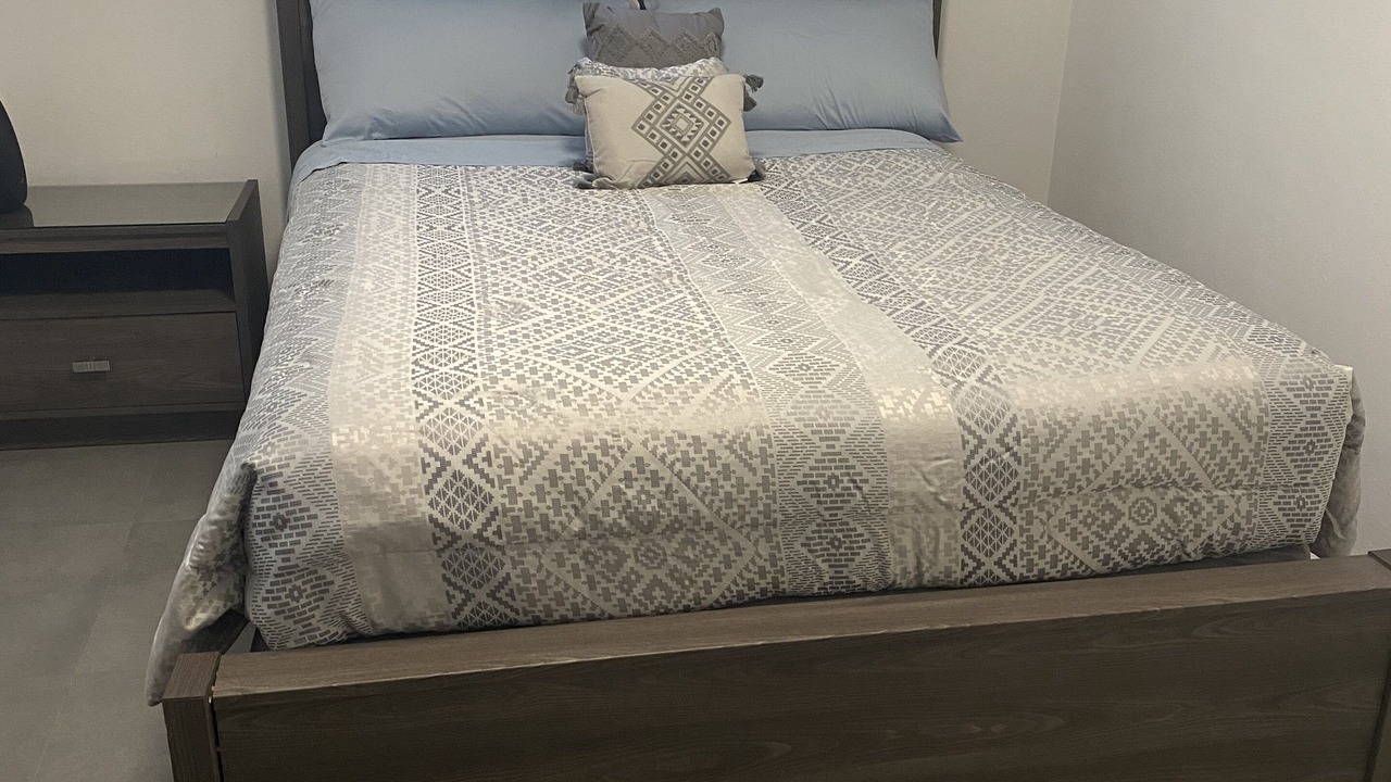 Photo of Bedroom in North Lauderdale