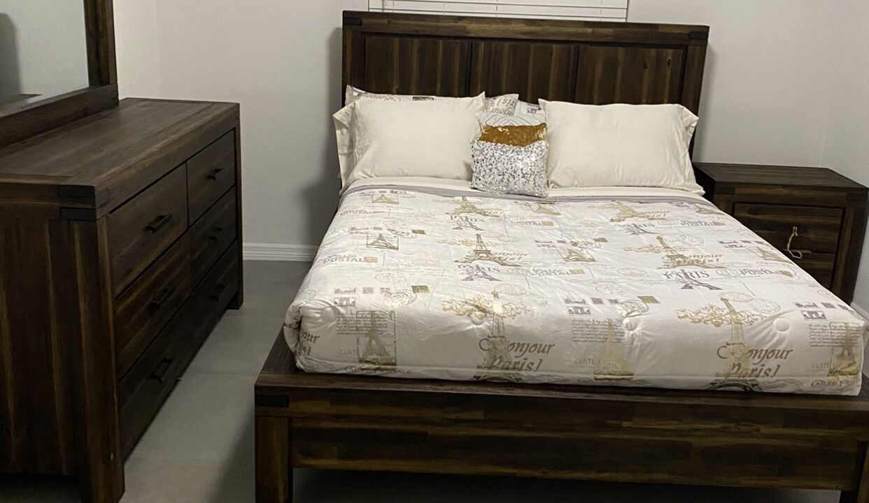 Photo of Bedroom in North Lauderdale