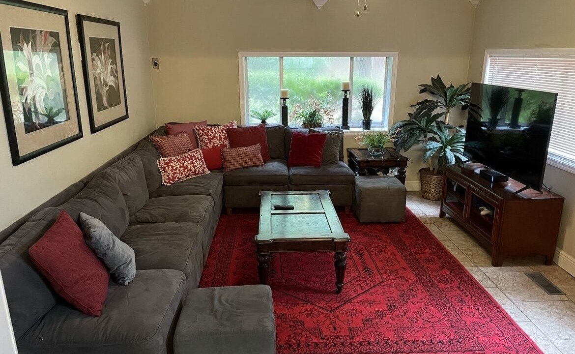 Photo of Livingroom in Chapel Ridge