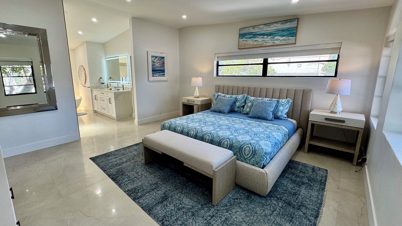 Photo of Bedroom in Hendricks and Venice Isles