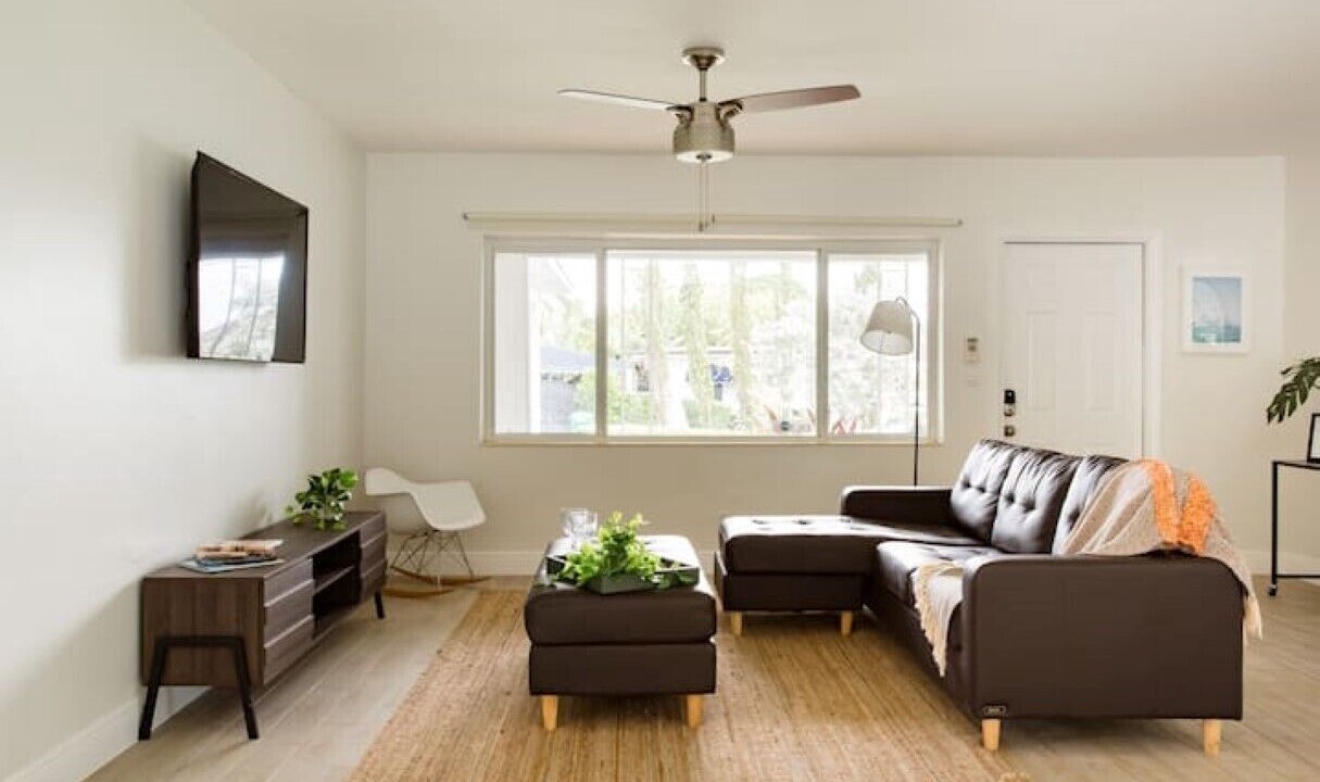 Photo of Livingroom in Coral Terrace
