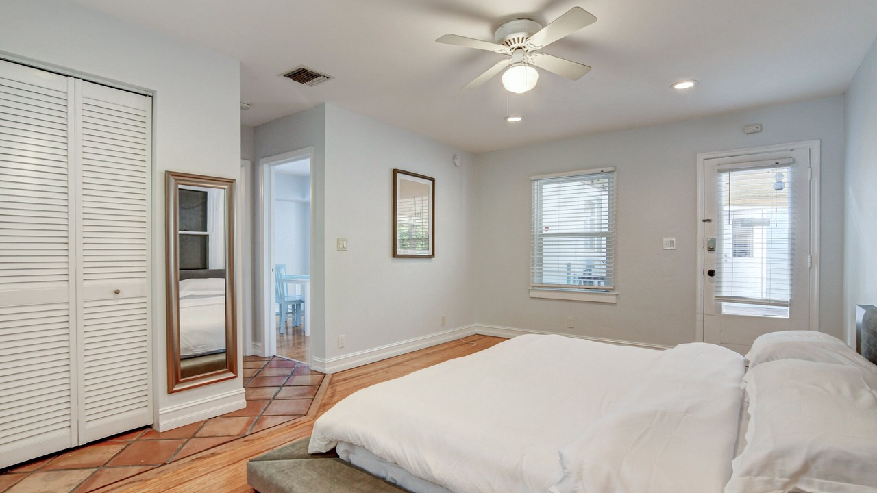 Photo of Bedroom in Tarpon River