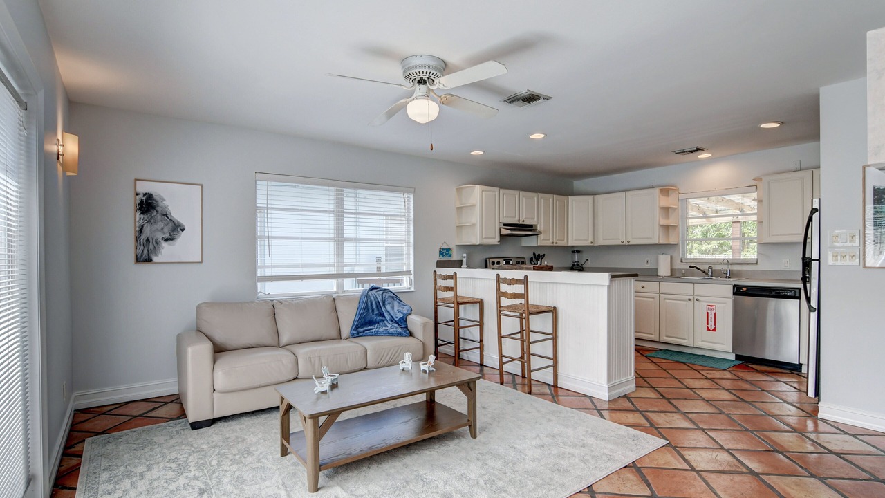 Photo of Livingroom in Tarpon River