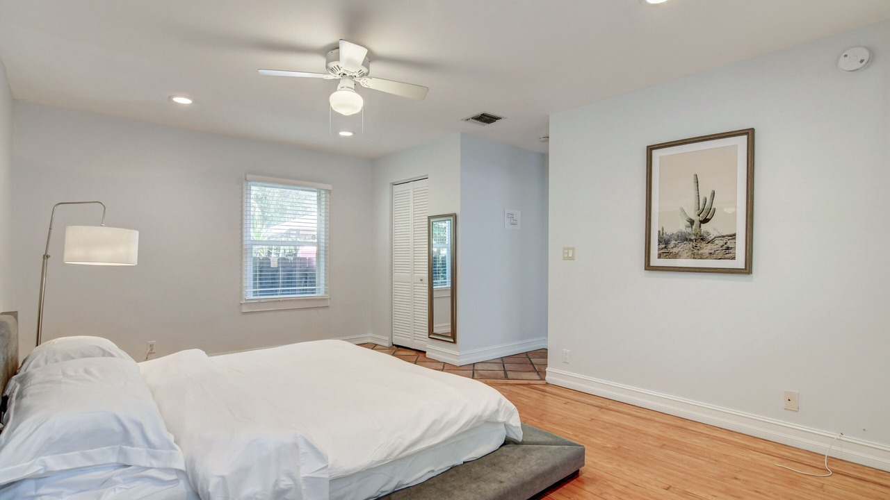 Photo of Bedroom in Tarpon River