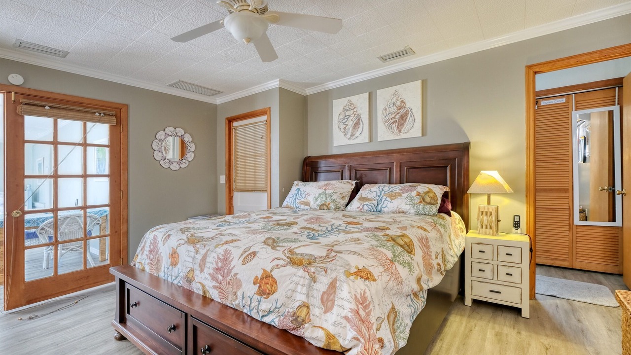 Photo of Bedroom in Cedar Key