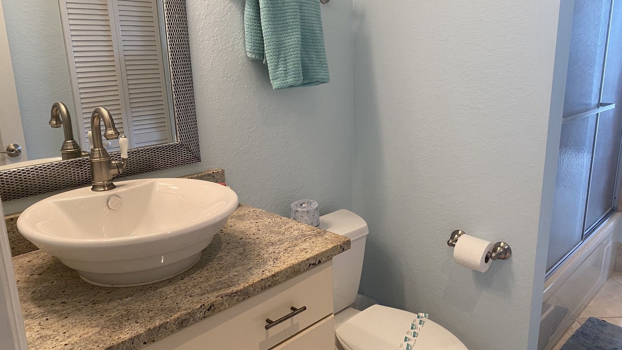 Photo of Bathroom in Islamorada