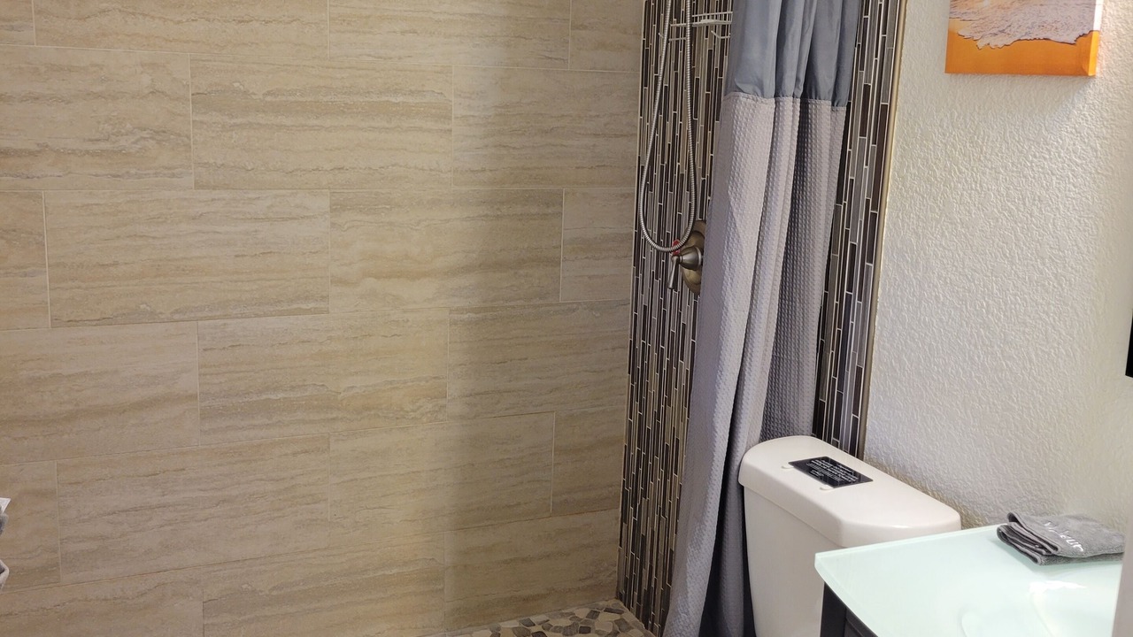 Photo of Bathroom in Lauderhill