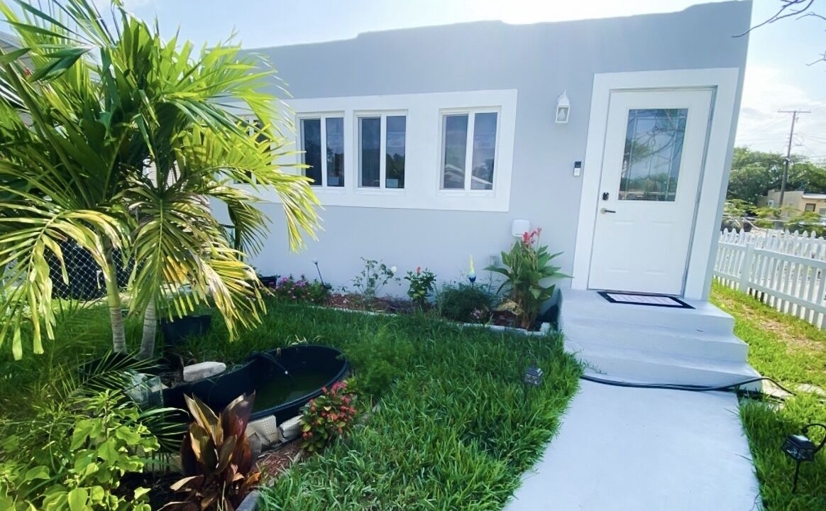 Photo of Outdoor in Lake Worth