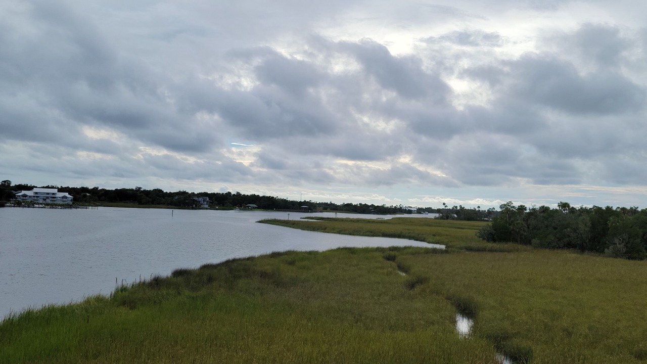 Photo of Others in Springs at Kings Bay