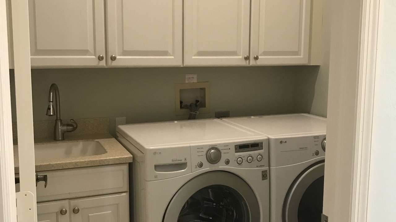 Photo of Bedroom in Pelican Bay