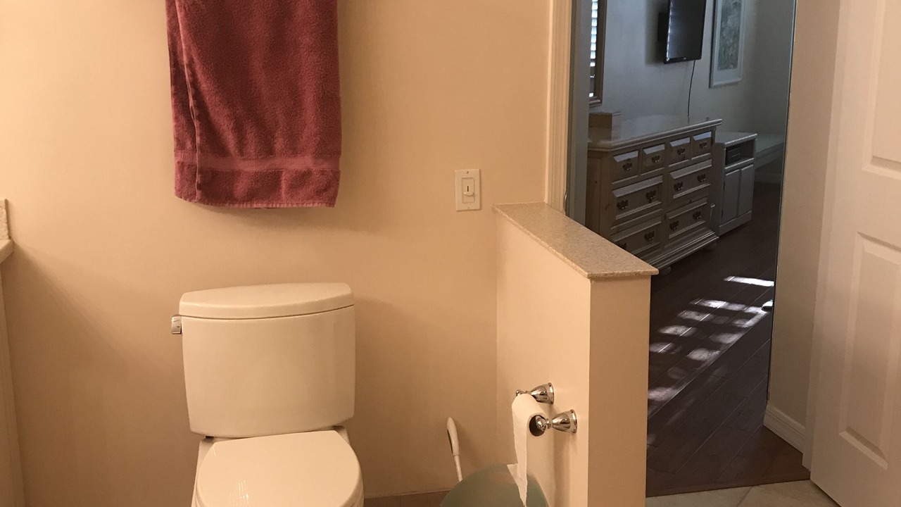 Photo of Bathroom in Pelican Bay