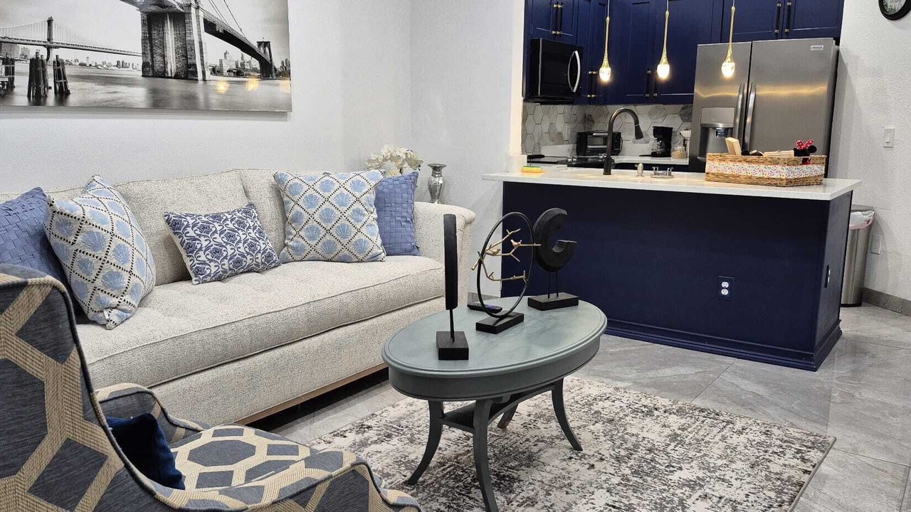 Photo of Livingroom in Meadow Woods