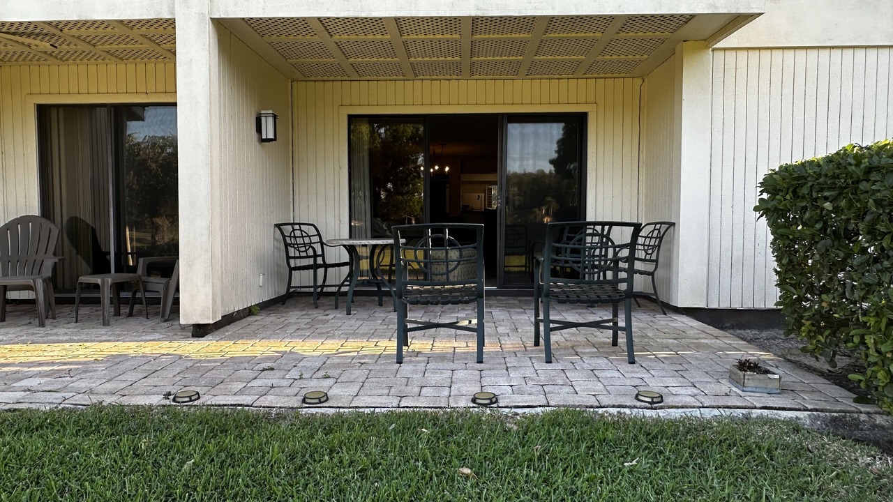 Photo of Outdoor in Wesley Chapel