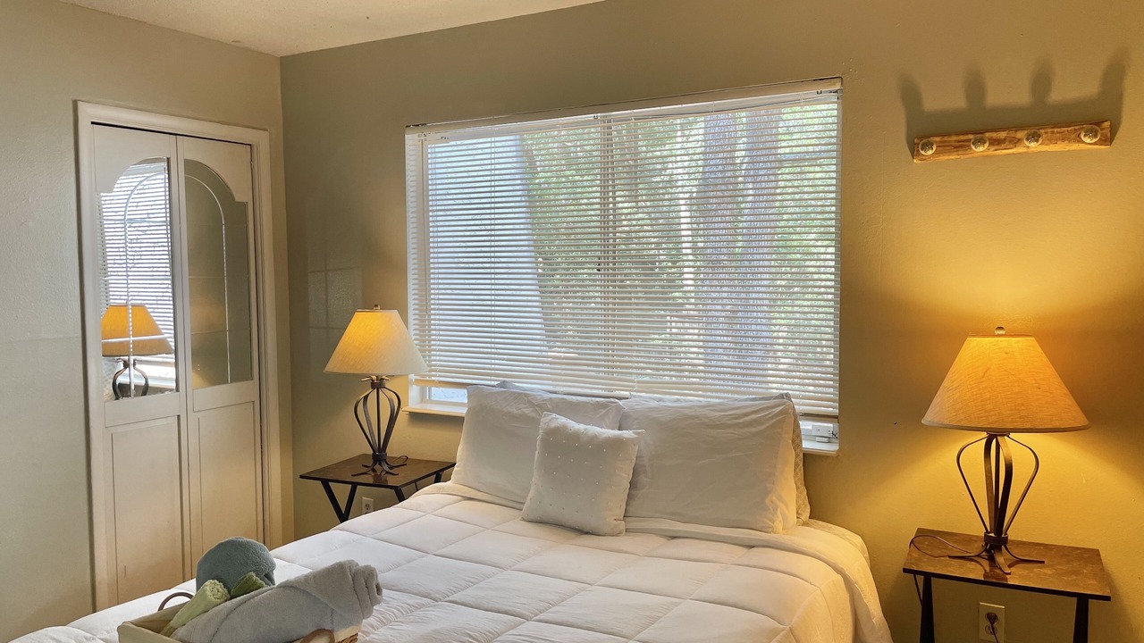 Photo of Bedroom in Tallahassee