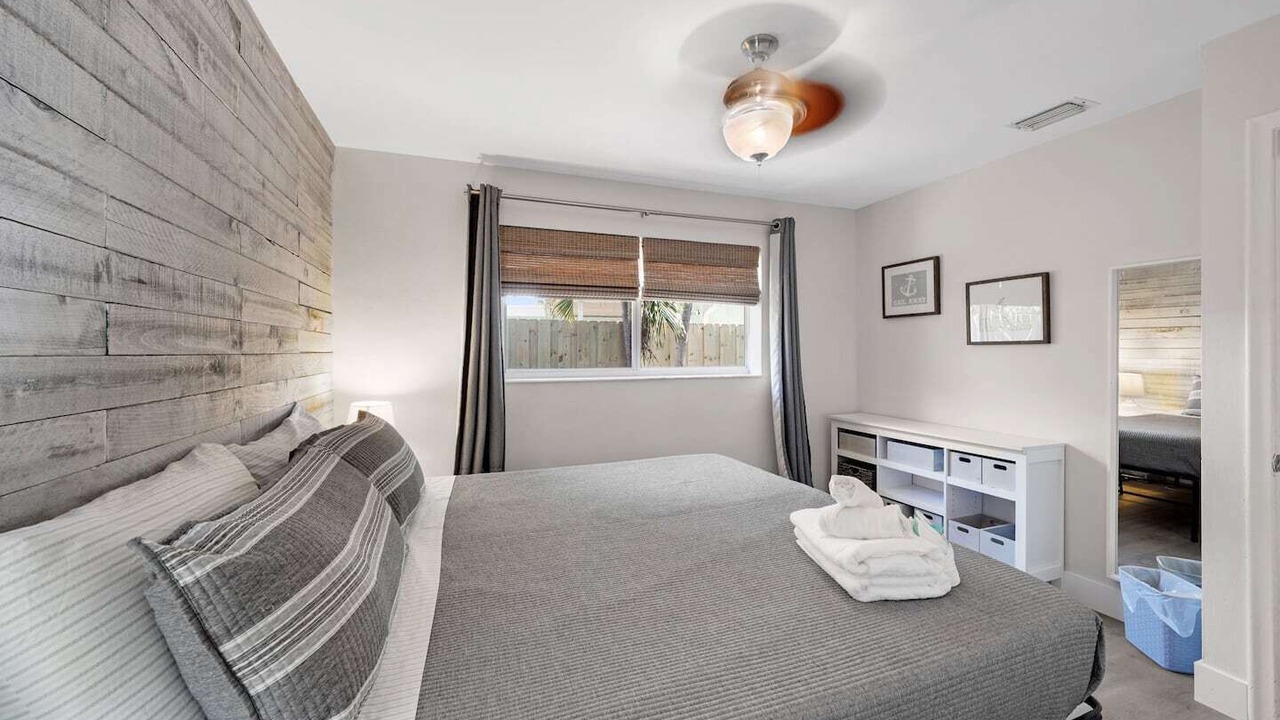Photo of Bedroom in River Oaks