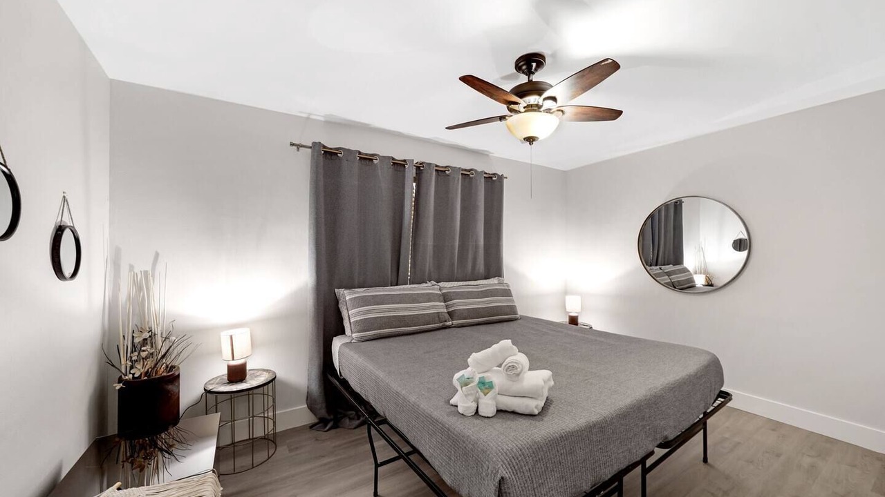Photo of Bedroom in River Oaks