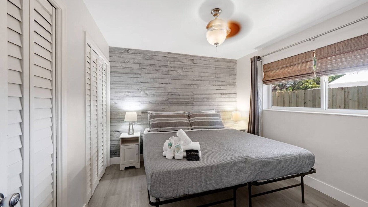 Photo of Bedroom in River Oaks