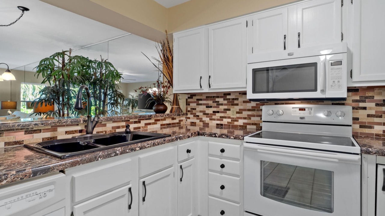 Photo of Kitchen in Holiday Isle