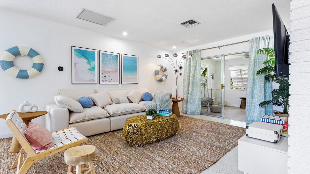 Photo of Livingroom in Florida North Atlantic Coast