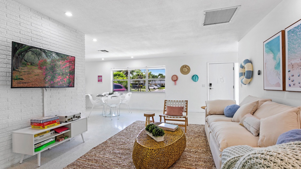 Photo of Livingroom in Florida North Atlantic Coast