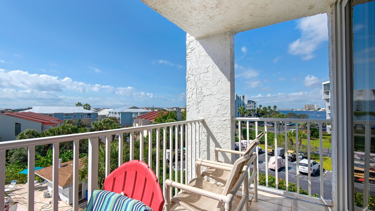 Photo of Patio Balcony in Holiday Isle